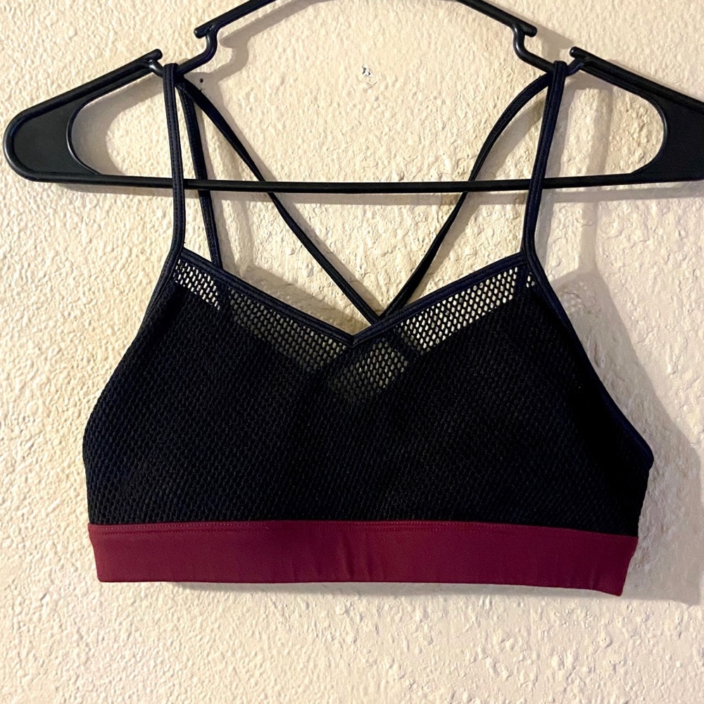 Alo Yoga REVERSIBLE Sports Bra